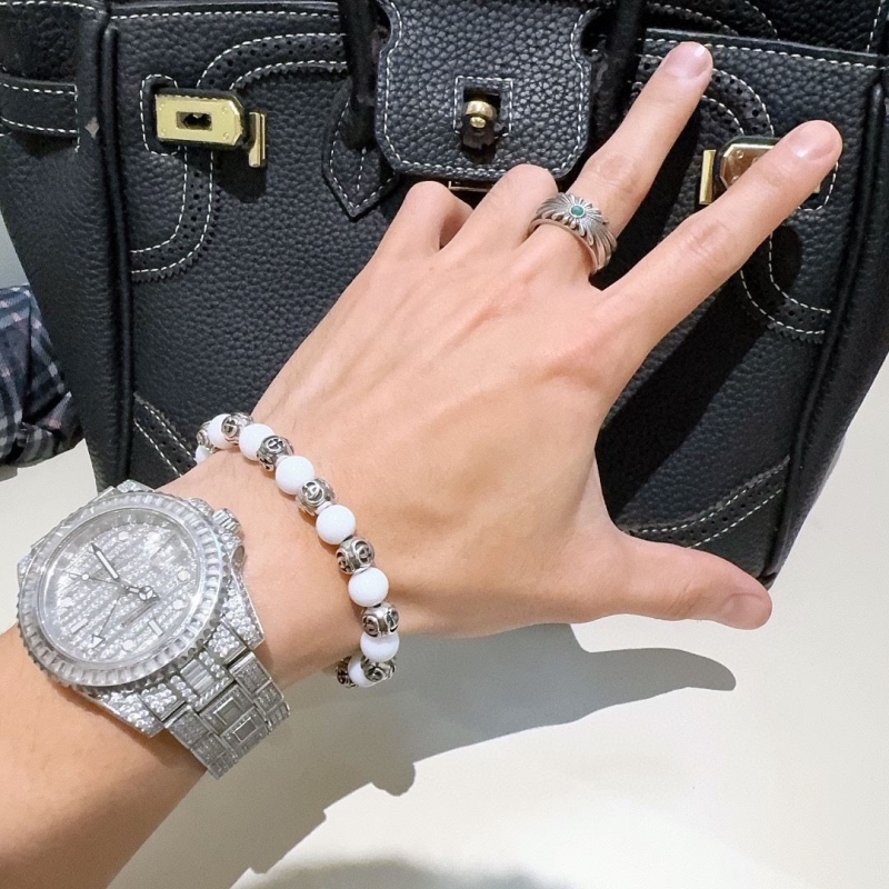 Gvc*1 bracelets